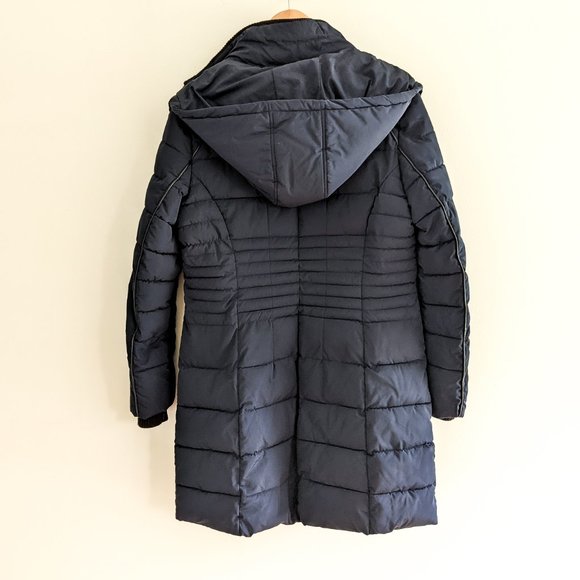 Guess Navy Blue Winter Puffer Jacket, Size M - Picture 4 of 10